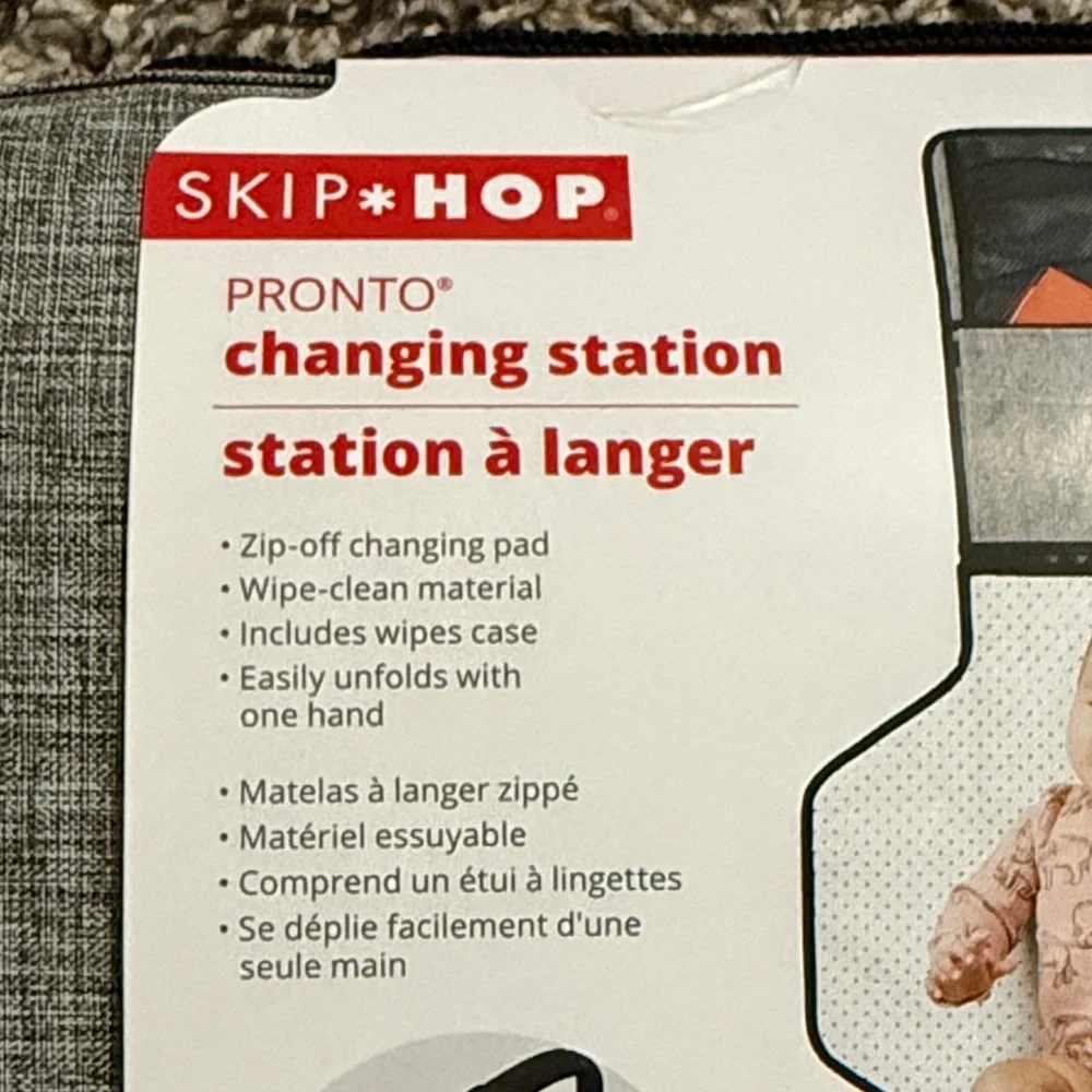 Skip Hop Pronto Portable Changing Mat in Gray and Black